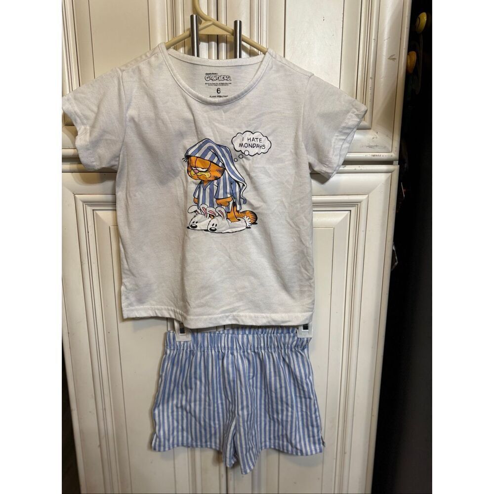 Garfield Girls 2-Piece T-Shirt and Striped Shorts Set Blue Cream Size 6